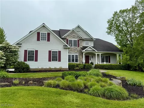 11245 Nicoles Way, Chardon, OH 44024