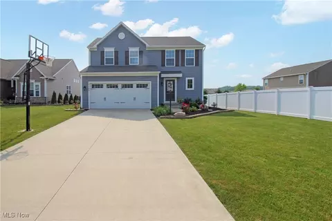 9388 Nash Ln, North Ridgeville, OH 44039