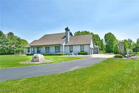 11120 King Graves Rd NE, Warren, OH 44484