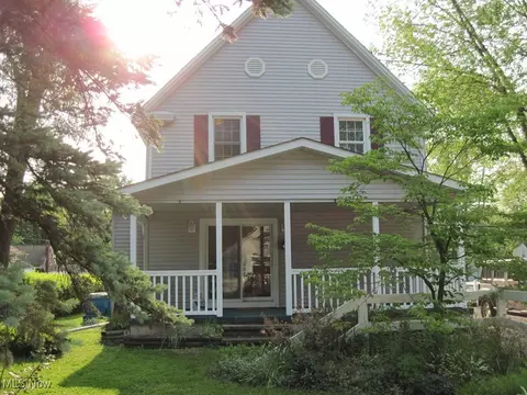 2710 W River Rd N, Elyria, OH 44035 photo 3
