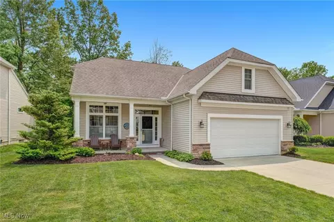33281 Westbrooke Cir, Avon Lake, OH 44012