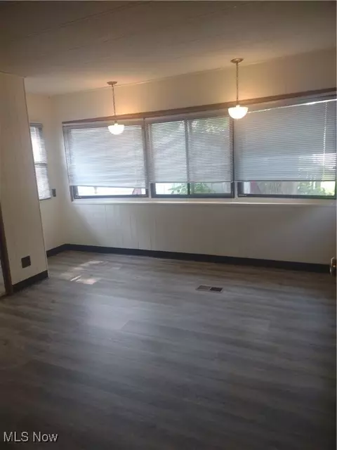Living - 7166 Mentor Ave #93, Mentor, OH 44060 photo 1 of 1