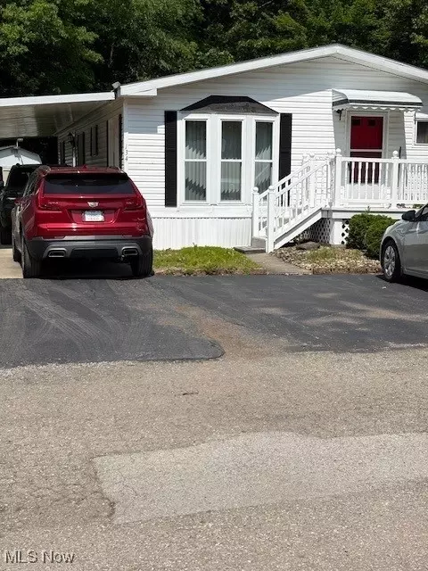 134 Northgate, Warren, OH 44484