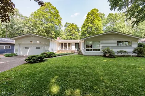 1163 Norwood St, Kent, OH 44240