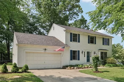 4610 Briarcliff Trl, Copley, OH 44321