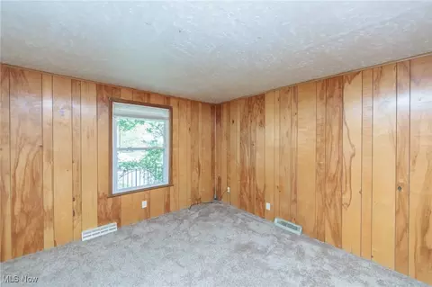Bedroom - 1930 E 30th St, Lorain, OH 44055 photo 1 of 9