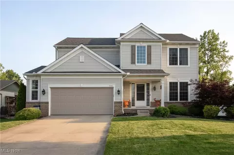 5160 Kenton Ln, Brunswick, OH 44212