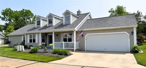 Exterior - 335 Devon Pond, Aurora, OH 44202 photo 2 of 6