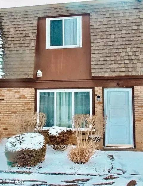 6400 Center St #38, Mentor, OH 44060