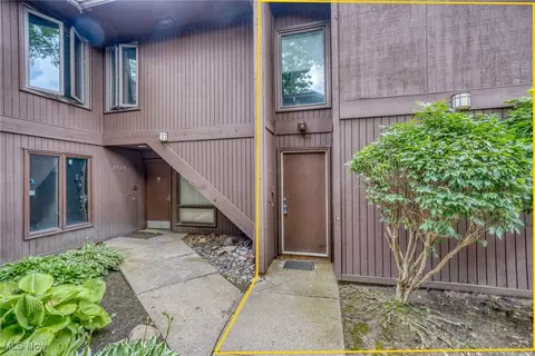 3721 Mayfield Rd #3721, Cleveland Heights, OH 44118