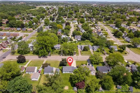329 Grandview Ave NW, Canton, OH 44708 photo 35