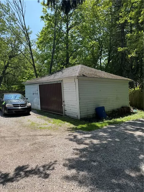 420 W 38th St, Ashtabula, OH 44004 photo 12