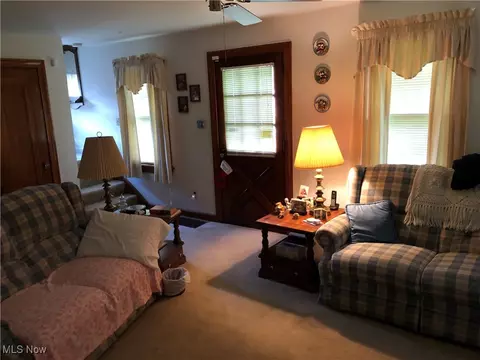 Entry Way - 44 Gertrude Ave, Boardman, OH 44512 photo 1 of 1