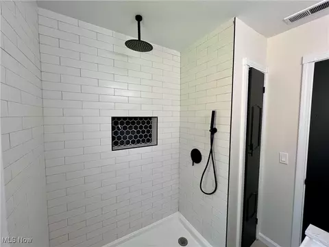 Bath - 1779 E 236 St, Euclid, OH 44117 photo 2 of 6