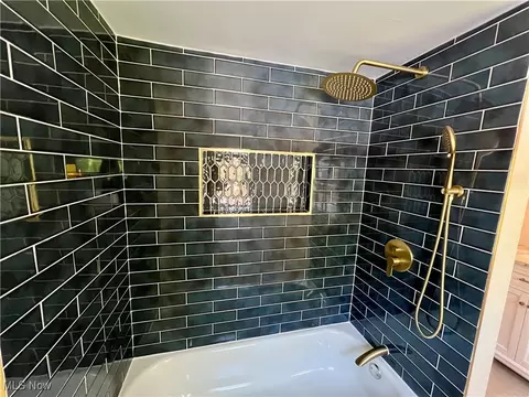 Bath - 1779 E 236 St, Euclid, OH 44117 photo 6 of 6
