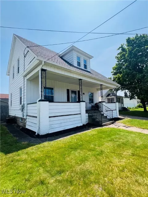 1041 Tod Ave, Girard, OH 44420