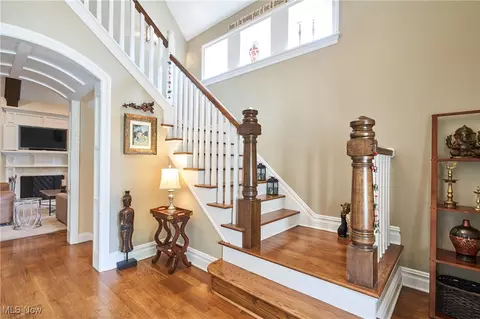 Entry Way - 213 Provence Pointe, Akron, OH 44333 photo 1 of 4