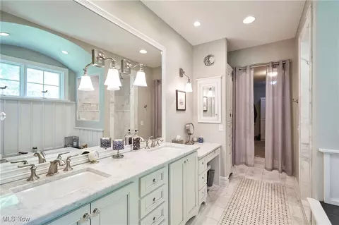 Bath - 213 Provence Pointe, Akron, OH 44333 photo 2 of 5