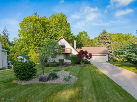 6791 Cedar Ridge Trl, Clinton, OH 44216