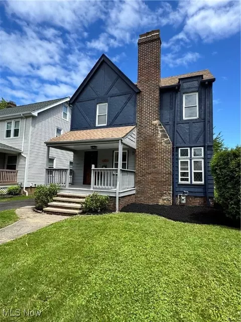 351 E 197th St, Euclid, OH 44119