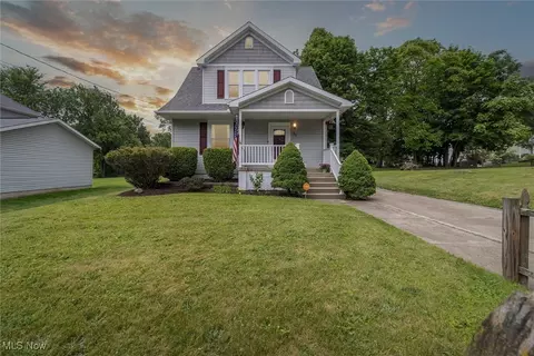 80 N Valley St, Akron, OH 44303