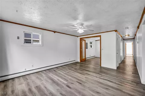 332 Morgan Ave, Elyria, OH 44035 photo 8