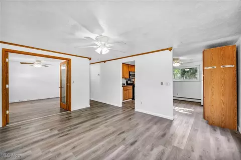 332 Morgan Ave, Elyria, OH 44035 photo 5