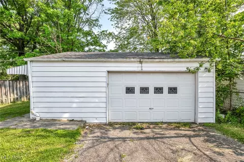 332 Morgan Ave, Elyria, OH 44035 photo 32