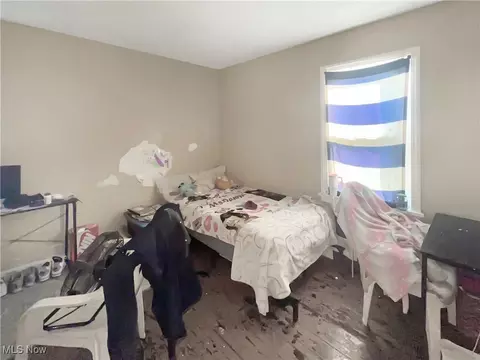 Bedroom - 1541 E 196 St, Euclid, OH 44117 photo 1 of 4