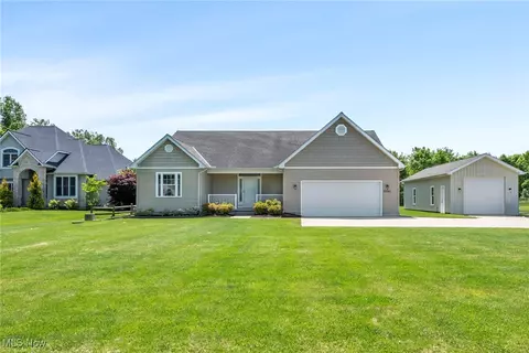 36351 Mills Rd, North Ridgeville, OH 44039