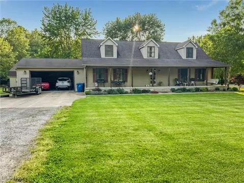 1264 Ellsworth Bailey Rd, Warren, OH 44481