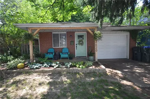 2420 13th St, Cuyahoga Falls, OH 44223