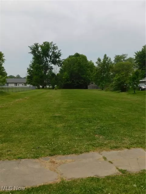 Sherman Street, Geneva, OH 44041