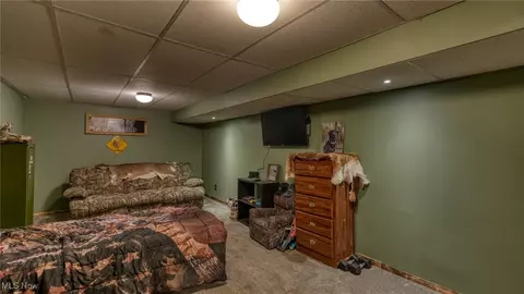Bedroom - 8498 Euga Rd, Newcomerstown, OH 43832 photo 9 of 10
