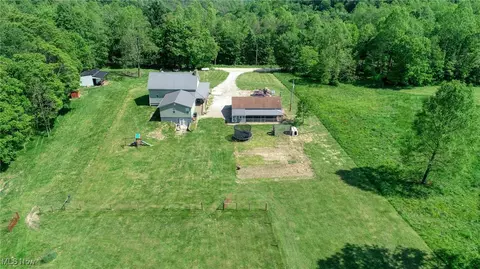 Exterior - 8498 Euga Rd, Newcomerstown, OH 43832 photo 2 of 8