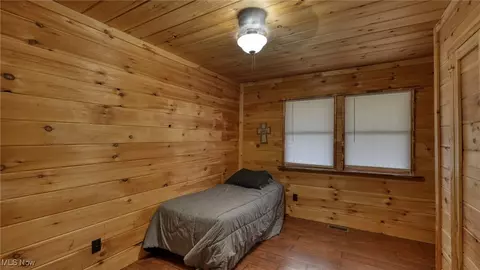 Bedroom - 8498 Euga Rd, Newcomerstown, OH 43832 photo 1 of 10