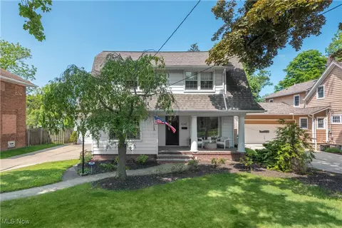 4240 Wooster Rd, Fairview Park, OH 44126