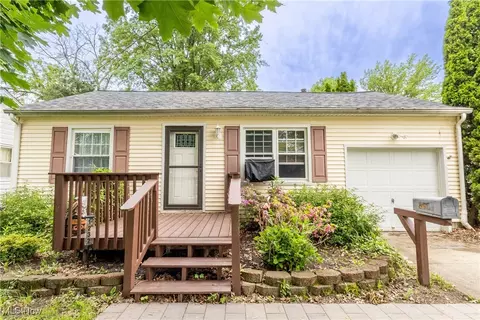 1232 E 362nd St, Eastlake, OH 44095