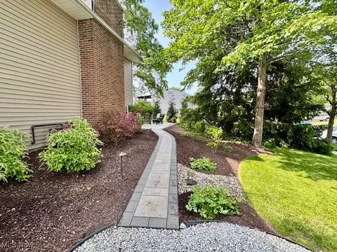 5434 Celeste View Dr, Stow, OH 44224 photo 7