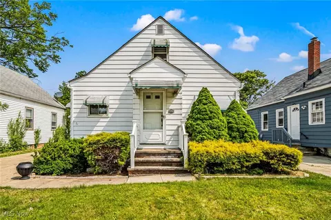 23701 Colbourne Rd, Euclid, OH 44123