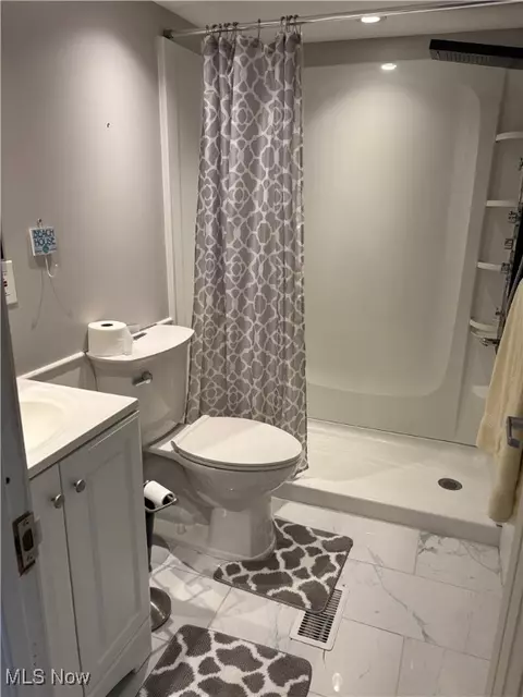 47 E Bass Cir, Marblehead, OH 43440 photo 7