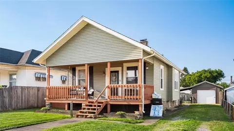 822 Seborn Ave, Zanesville, OH 43701