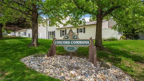1094 Concord Pl, Zanesville, OH 43701