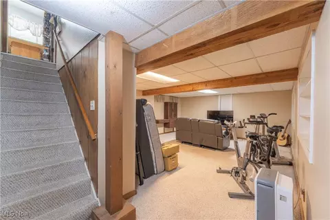 Entry Way - 35 Sandy Ln, Elyria, OH 44035 photo 1 of 1