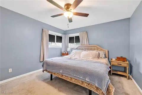 Bedroom - 35 Sandy Ln, Elyria, OH 44035 photo 3 of 3