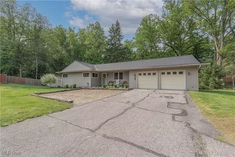 Other - 35 Sandy Ln, Elyria, OH 44035 photo 2 of 12