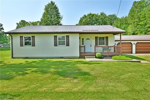 4405 State Route 82, Newton Falls, OH 44444