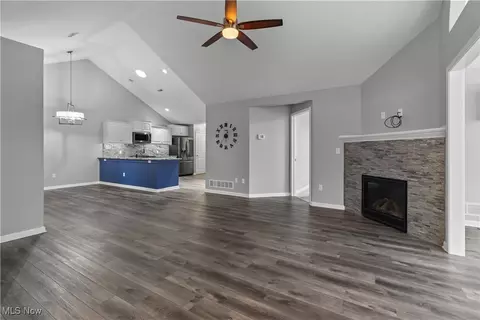 4004 Coventry Ln, Huron, OH 44839 photo 4