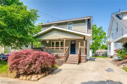 1260 Beardsley St, Akron, OH 44301