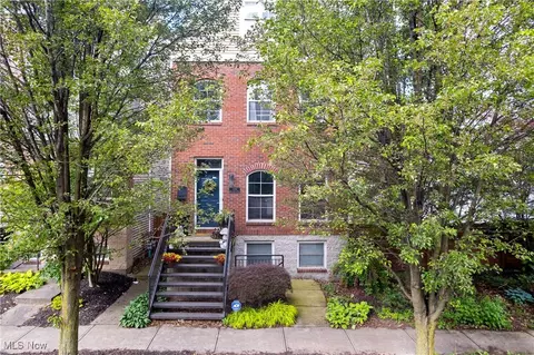 2164 W 6th St, Cleveland, OH 44113
